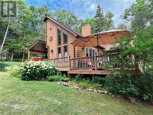 168 Fox Run Way, Mindemoya, Manitoulin Island, ON - Outdoor With Deck Patio Veranda
