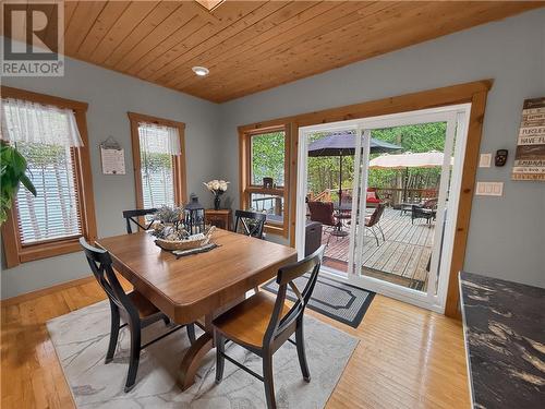 168 Fox Run Way, Mindemoya, Manitoulin Island, ON - Indoor Photo Showing Dining Room