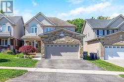 22 ATTO DRIVE Guelph (Victoria North), ON N1E 0E4