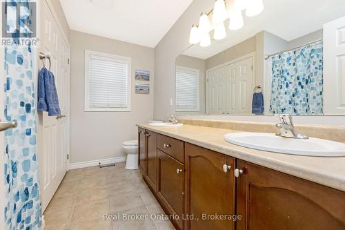 22 Atto Drive, Guelph (Victoria North), ON 