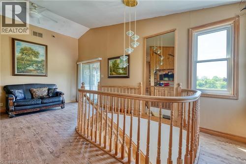 5 Mazza Avenue, Dundas, ON 