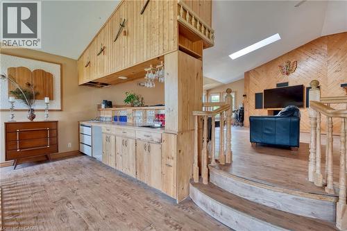 5 Mazza Avenue, Dundas, ON 