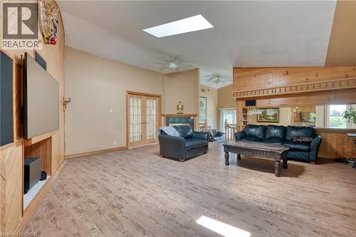 5 Mazza Avenue, Dundas, ON 