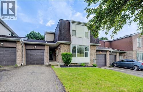 19 Hillbrook Crescent, Kitchener, ON - Outdoor With Facade
