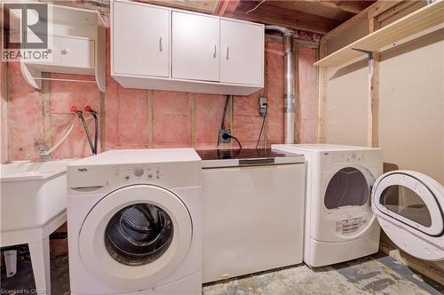 19 Hillbrook Crescent, Kitchener, ON - Indoor Photo Showing Laundry Room