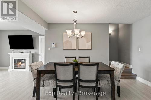 54 Cortland Crescent, Quinte West (Murray Ward), ON - Indoor Photo Showing Dining Room