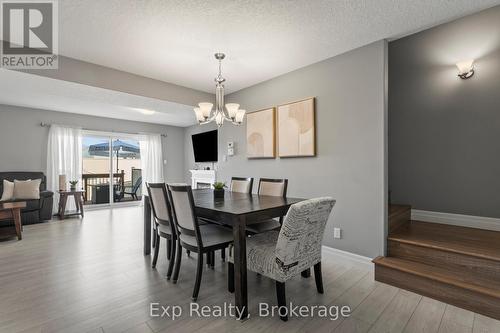 54 Cortland Crescent, Quinte West (Murray Ward), ON - Indoor Photo Showing Dining Room