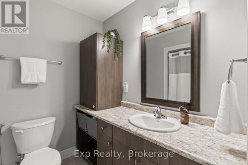 54 Cortland Crescent, Quinte West (Murray Ward), ON - Indoor Photo Showing Bathroom