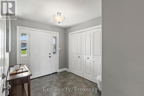 54 Cortland Crescent, Quinte West (Murray Ward), ON - Indoor Photo Showing Other Room