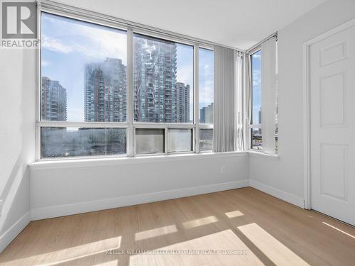 501 - 7 Bishop Avenue, Toronto, ON - Indoor Photo Showing Other Room