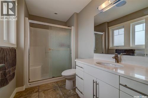 4606 Curtiss Avenue, Regina, SK - Indoor Photo Showing Bathroom
