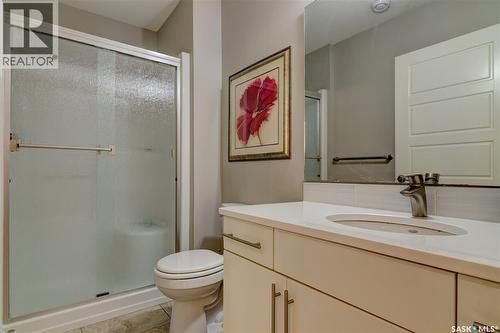 4606 Curtiss Avenue, Regina, SK - Indoor Photo Showing Bathroom