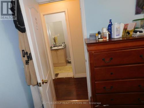 85 Weather Vane Lane E, Brampton, ON - Indoor Photo Showing Other Room
