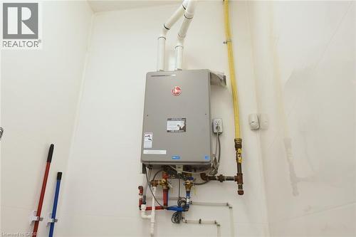 95 Hempstead Drive Unit# 7, Hamilton, ON 
