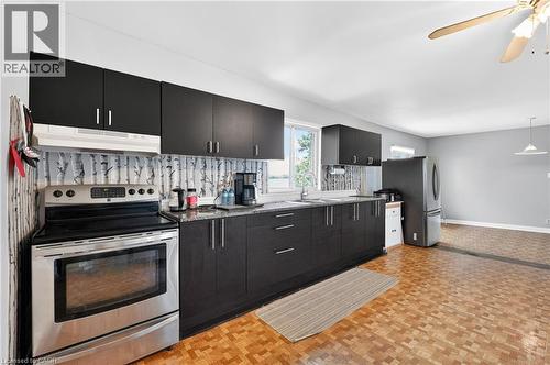 6569 Highway 3, Dunnville, ON - Indoor Photo Showing Kitchen