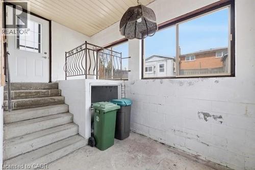 957 Stone Church Road E, Hamilton, ON - Indoor Photo Showing Other Room
