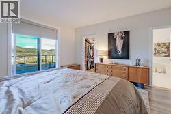 Primary Bedroom - 