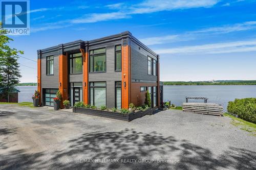 14 - 478 WILSON ROAD  Clarence-Rockland, ON K4K 1K7
