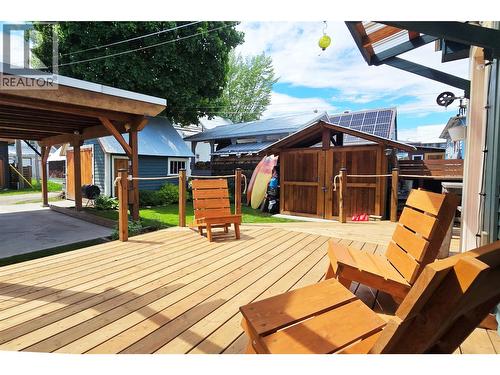 409 Third Street E, Revelstoke, BC - Outdoor With Deck Patio Veranda With Exterior