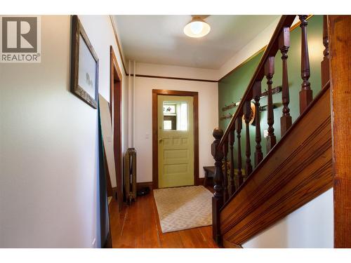 409 Third Street E, Revelstoke, BC - Indoor Photo Showing Other Room