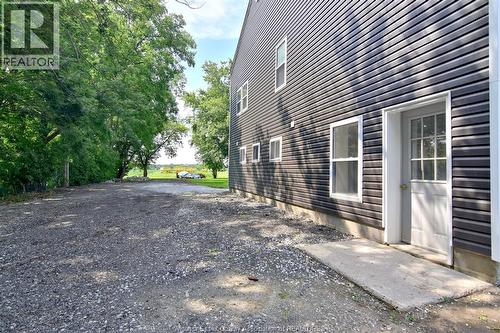 1502 Mersea Rd D, Leamington, ON - Outdoor