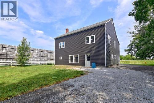 1502 Mersea Rd D, Leamington, ON - Outdoor