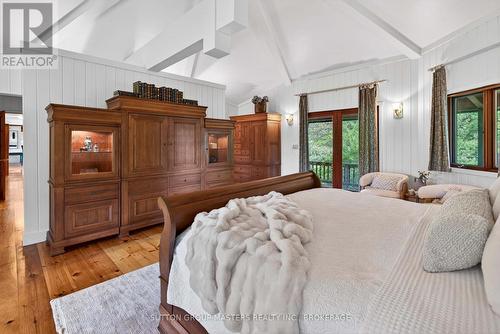 314 Baseline Road, Frontenac Islands (Howe Island), ON - Indoor Photo Showing Bedroom