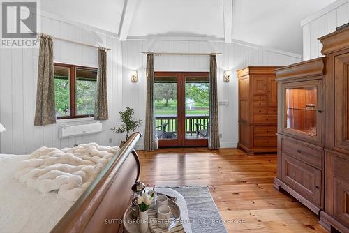 314 Baseline Road, Frontenac Islands (Howe Island), ON - Indoor Photo Showing Other Room