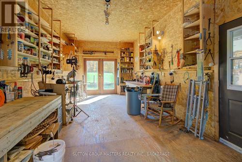 314 Baseline Road, Frontenac Islands (Howe Island), ON - Indoor Photo Showing Other Room