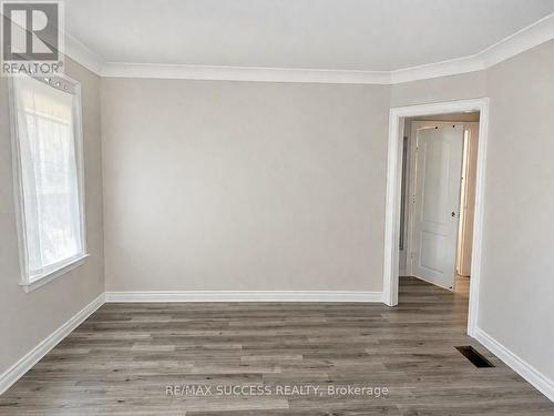 738 Mount Pleasant Road, Brant, ON - Indoor Photo Showing Other Room