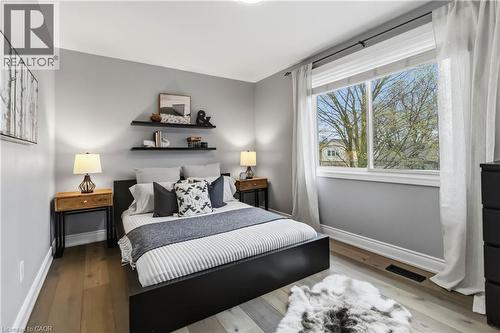 2485 Woburn Crescent, Oakville, ON - Indoor Photo Showing Bedroom