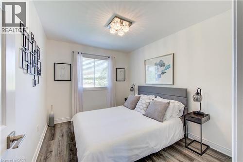 102 Allen Street, Tillsonburg, ON - Indoor Photo Showing Bedroom