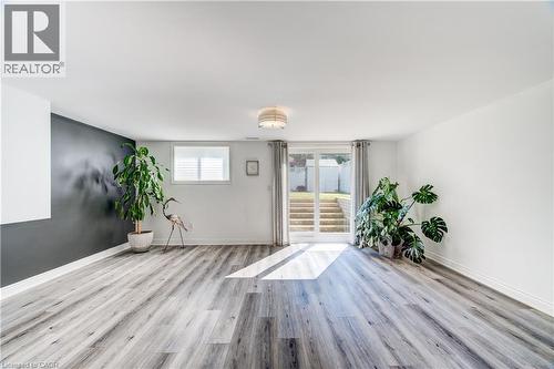 102 Allen Street, Tillsonburg, ON - Indoor Photo Showing Other Room