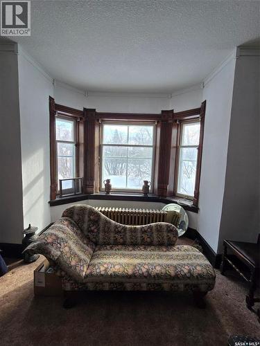 934 Main Street, Broadview, SK 