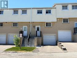 20 - 400 MISSISSAUGA VALLEY BOULEVARD Mississauga, ON L5A 3N6