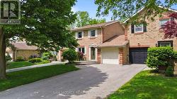 2707 JERRING MEWS  Mississauga, ON L5L 2M7