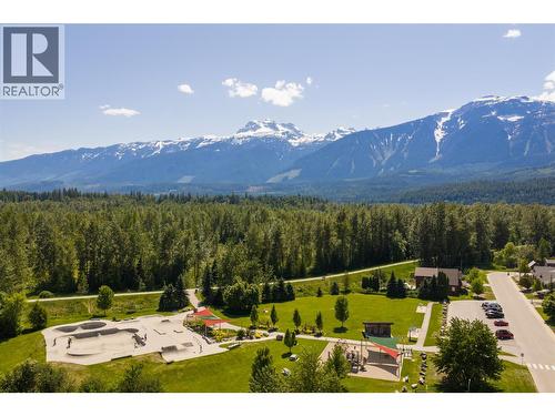701 Edward Street, Revelstoke, BC 