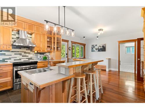 Custom Kitchen - 701 Edward Street, Revelstoke, BC 