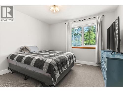 Bedoom Upper level - 701 Edward Street, Revelstoke, BC 