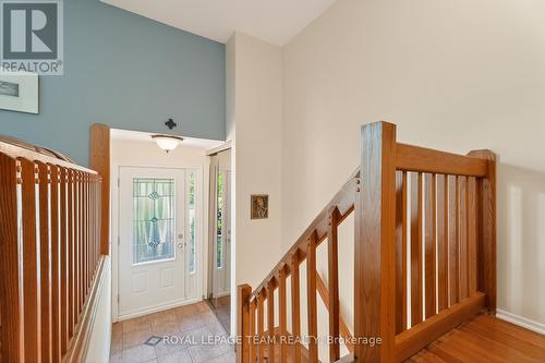 9 - 402 Montfort Street, Ottawa, ON - Indoor Photo Showing Other Room