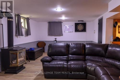 75 Winnifred Street N, Smiths Falls, ON - Indoor