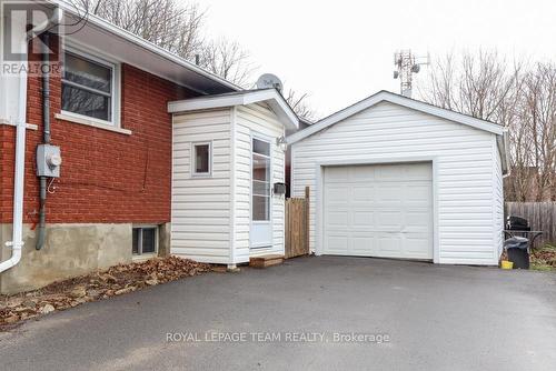 75 Winnifred Street N, Smiths Falls, ON - Outdoor With Exterior
