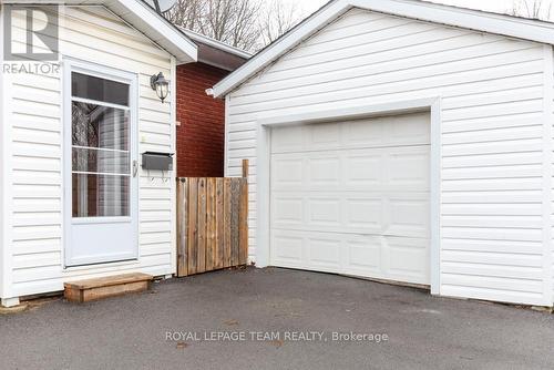 75 Winnifred Street N, Smiths Falls, ON - Outdoor With Exterior