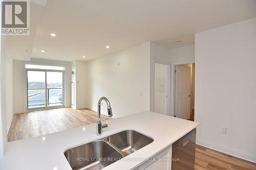 422 - 1936 Rymal Road E, Hamilton, ON - Indoor Photo Showing Kitchen With Double Sink