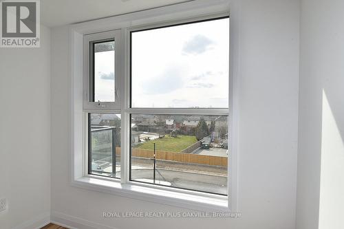 422 - 1936 Rymal Road E, Hamilton, ON - Indoor Photo Showing Other Room