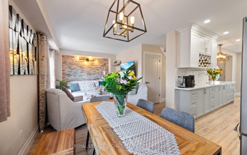 12 Hewitt Crescent, Ajax, ON - Indoor Photo Showing Dining Room