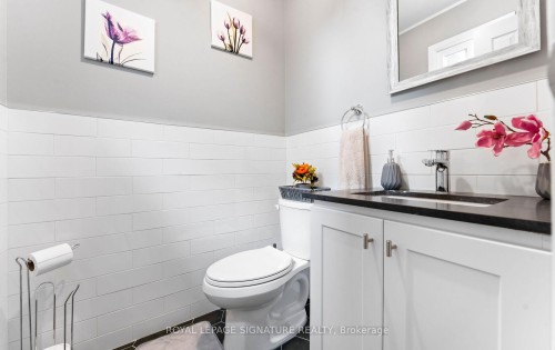 12 Hewitt Crescent, Ajax, ON - Indoor Photo Showing Bathroom