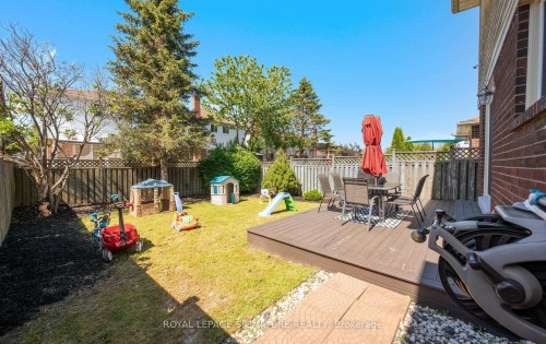 12 Hewitt Crescent, Ajax, ON - Outdoor