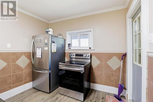 156 Walnut St, Sault Ste. Marie, ON - Indoor