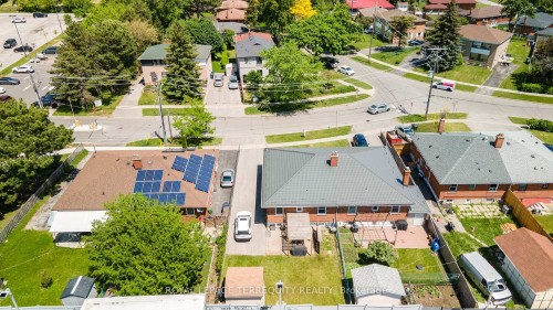 4 Thrush Road, Toronto, ON 